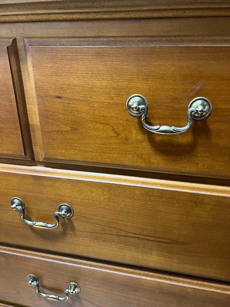 Thomasville アンティークチェスト 4段　トーマスビル￼