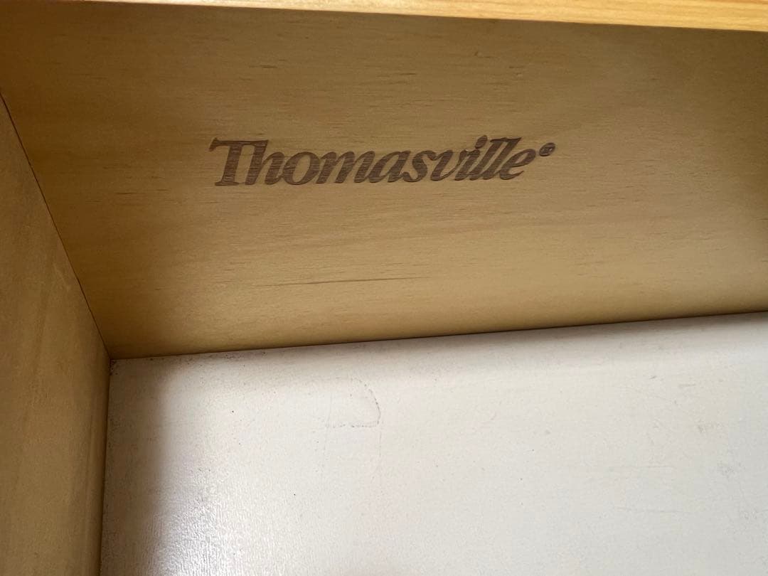 Thomasville アンティークチェスト 4段　トーマスビル￼