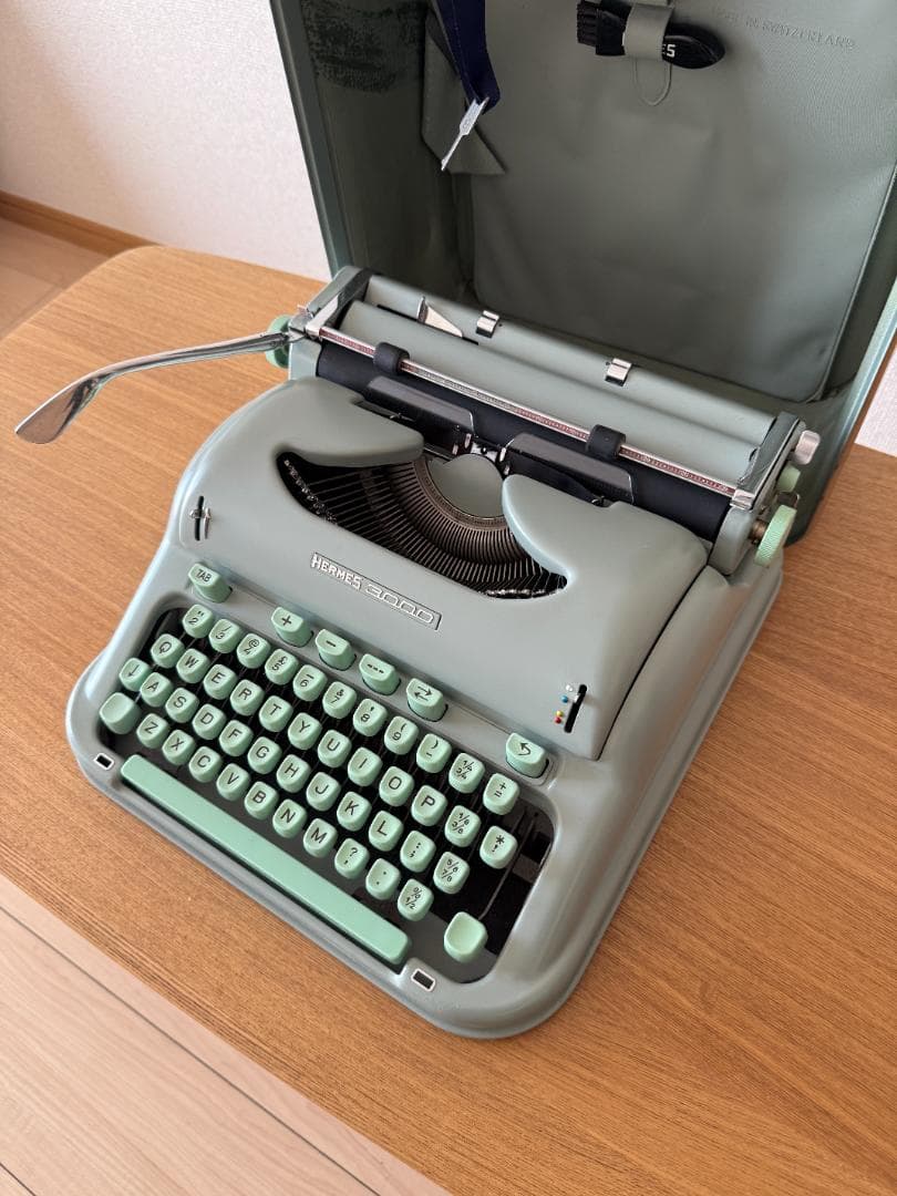 Hermes 3000 タイプライター