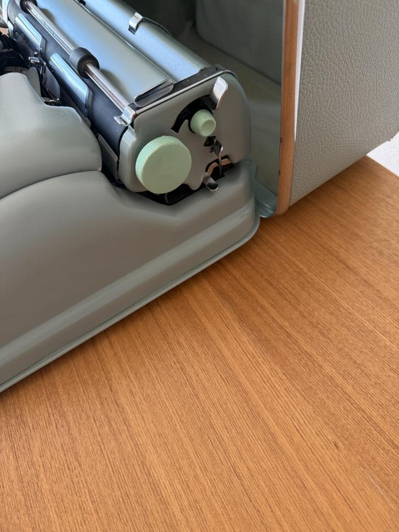 Hermes 3000 タイプライター