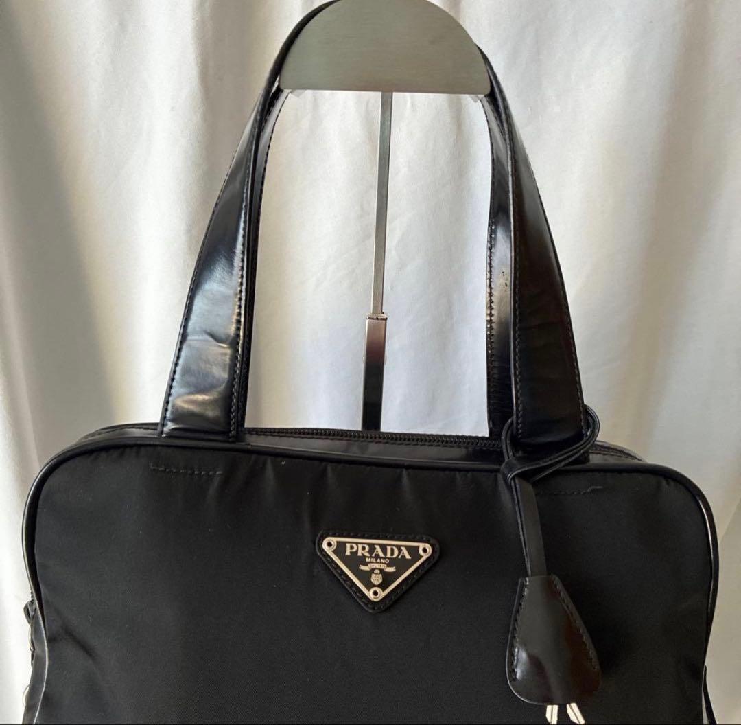 PRADA プラダ　トートバッグ　三角プレート　ブラック