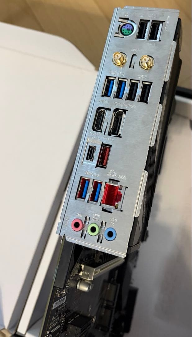 GIGABYTE Z690 UD AX（DDR5）＋Core i5-13600K