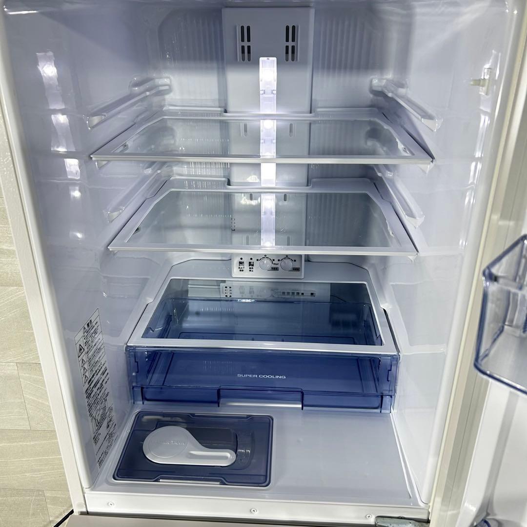 三菱 冷蔵庫 272L 高年式 右開き 中型 2022年 高年式 d4914