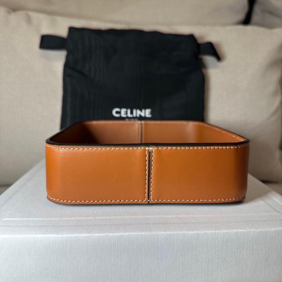 【正規品】CELINEトリオンフレザートレー アクセサリーボウル