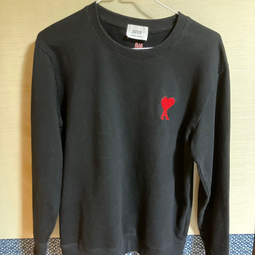 ami ブラック トレーナー ハート刺繍