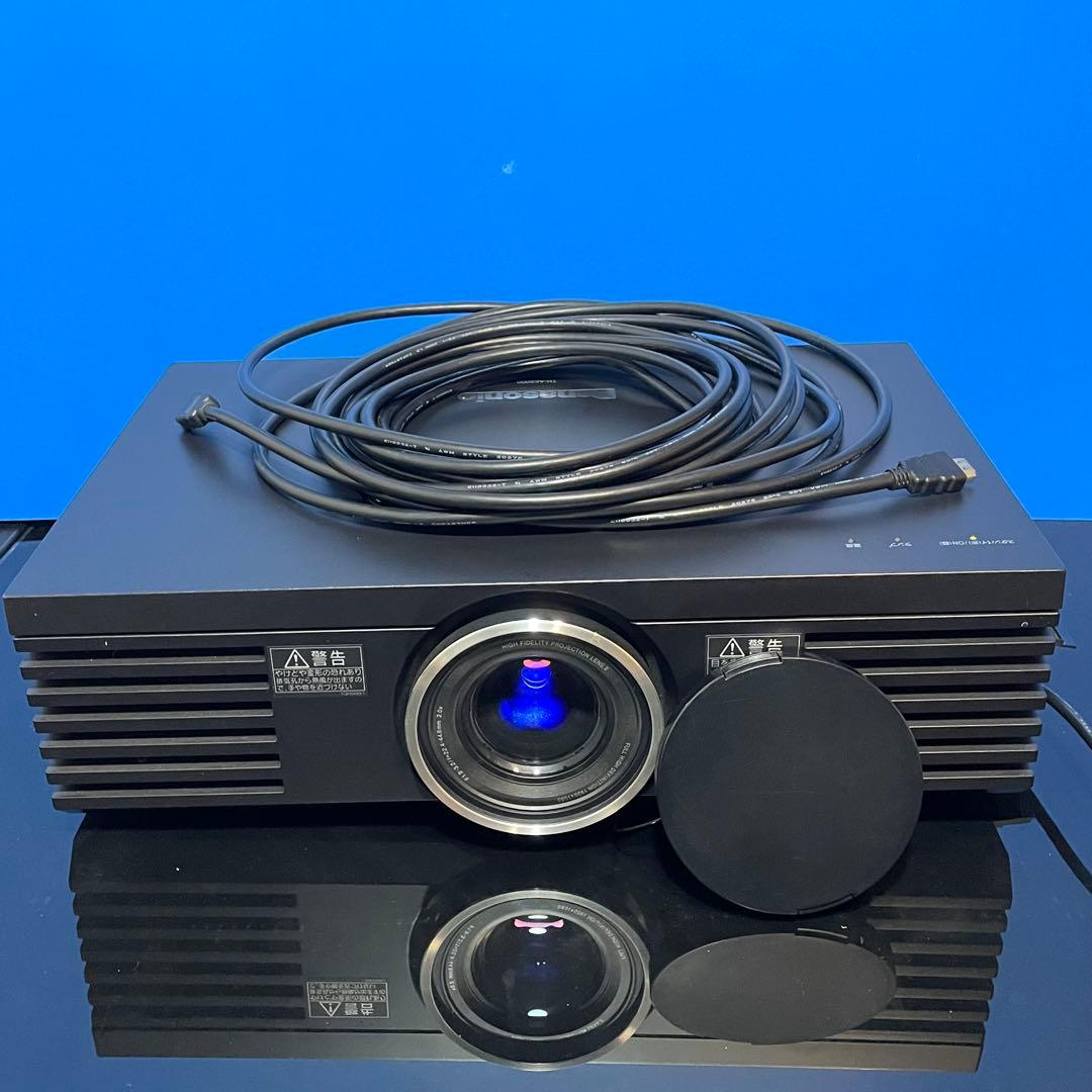 Panasonic パナソニック プロジェクター TH-AE2000 通電確認済