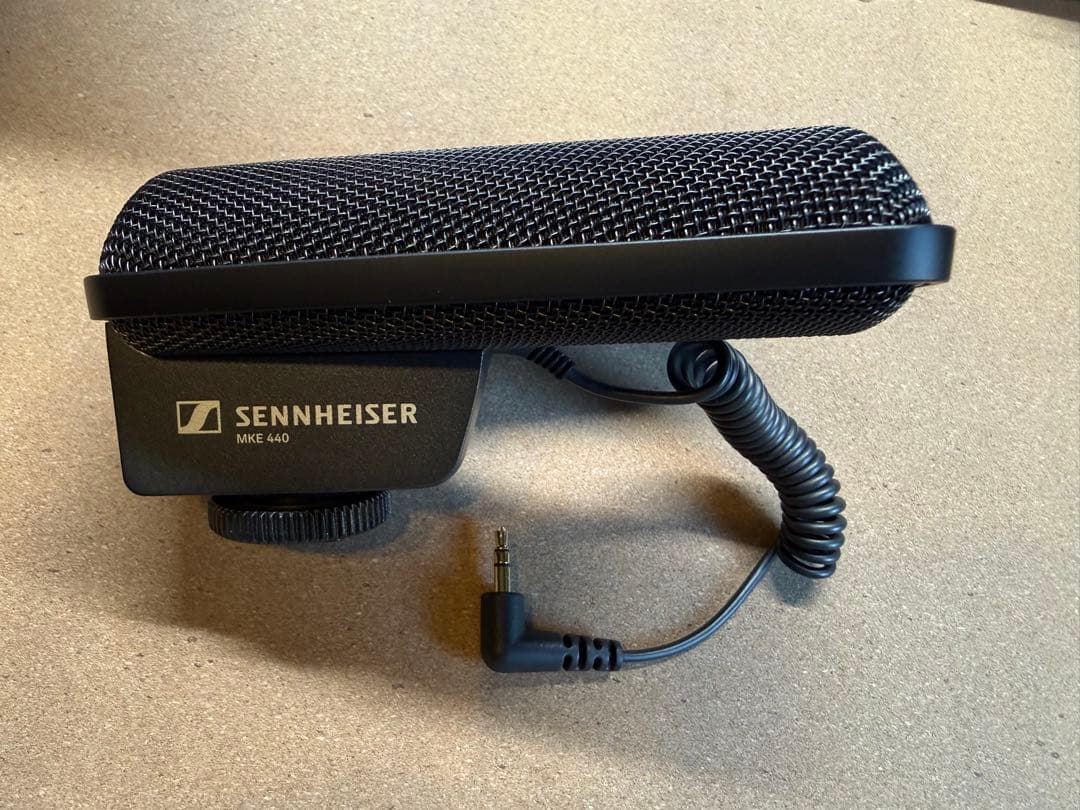 極美品　ゼンハイザー MKE 440 ステレオマイク，ウインドジャマー付き