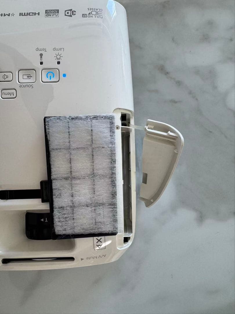 Epson EH-TW5200プロジェクター本体