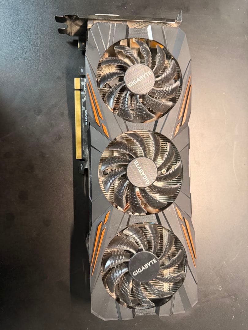 GIGABYTE GTX 1070TI 8GB GAMING 動作確認済