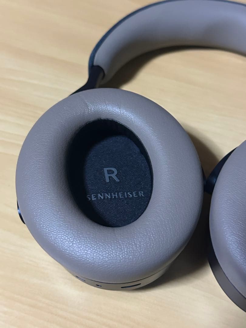 ユ*チ様 ヘッドホン　Headphone MOMENTUM4 ゼンハイザー　デニ