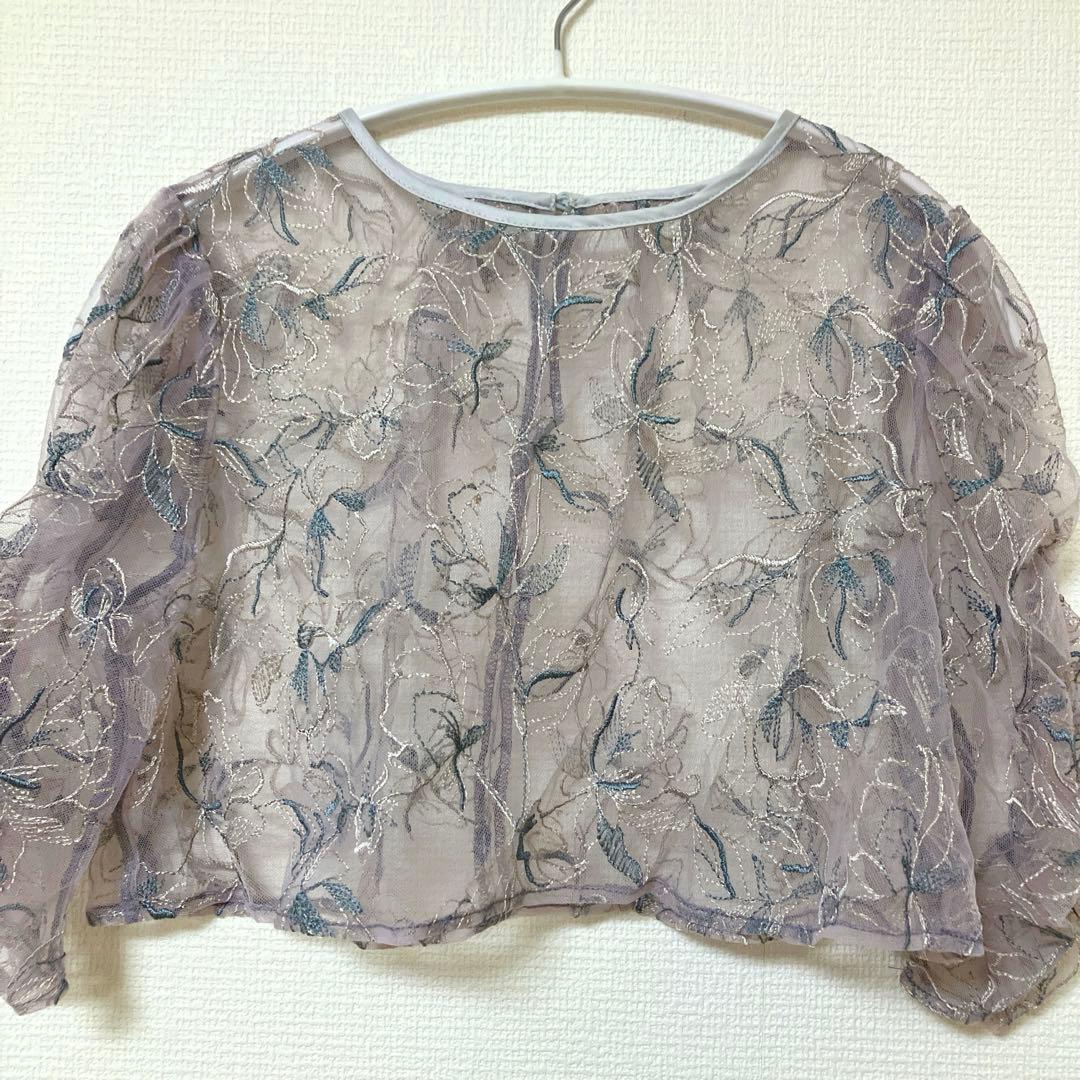 美品　人気　カナ　シャーリングスリーブ総レースフェミニンパーティードレス M