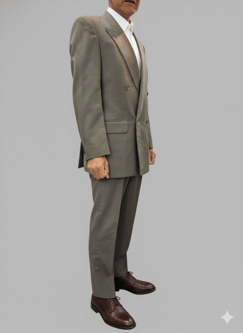 クリスチャンディオールムッシュ　カーキグレー ダブルブレストスーツセット