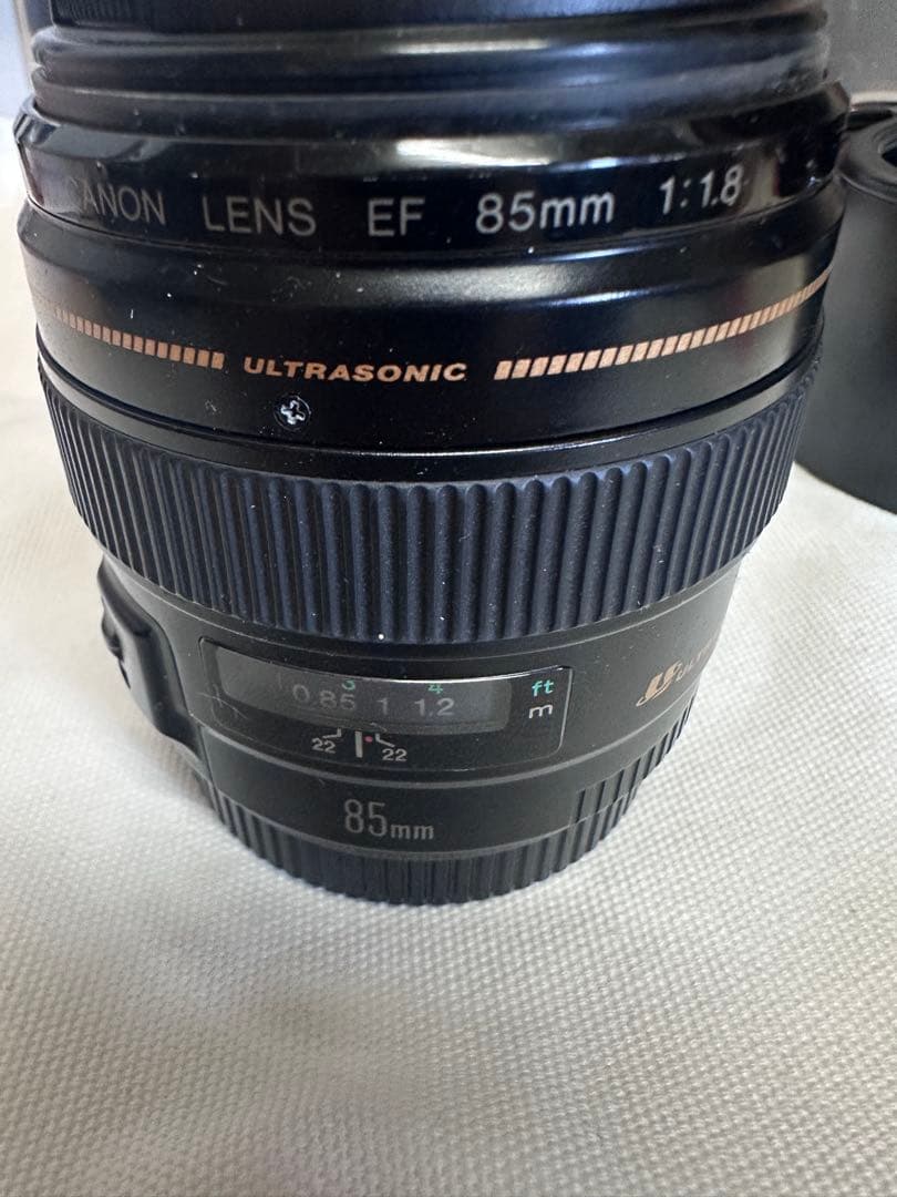 Canon EF 85mm f/1.8 Ultrasonic レンズ