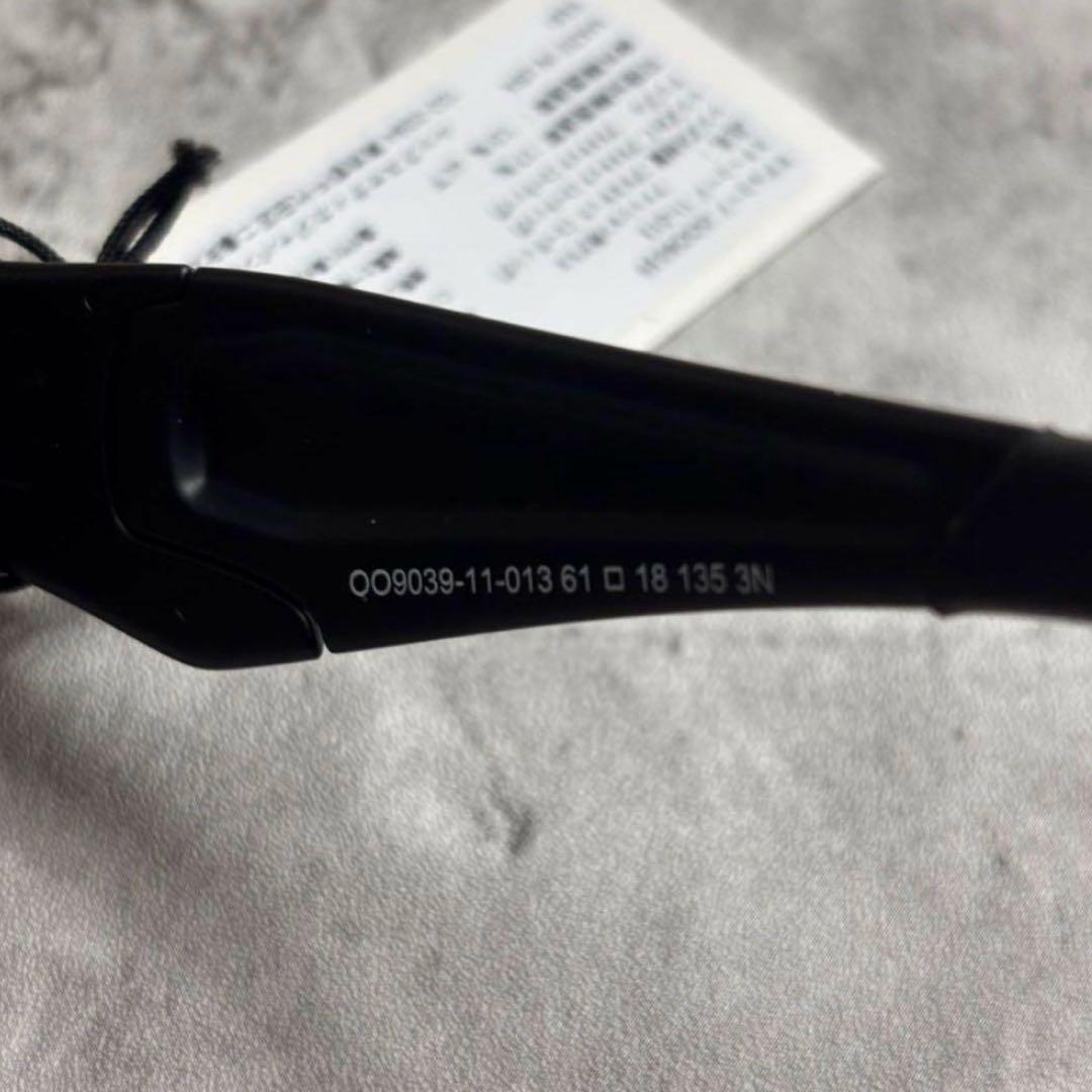 2*歳様 OAKLEY straight jacket