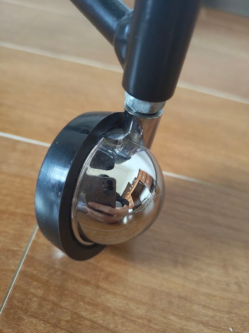 ピエール ポラン CM231 Pierre Paulin