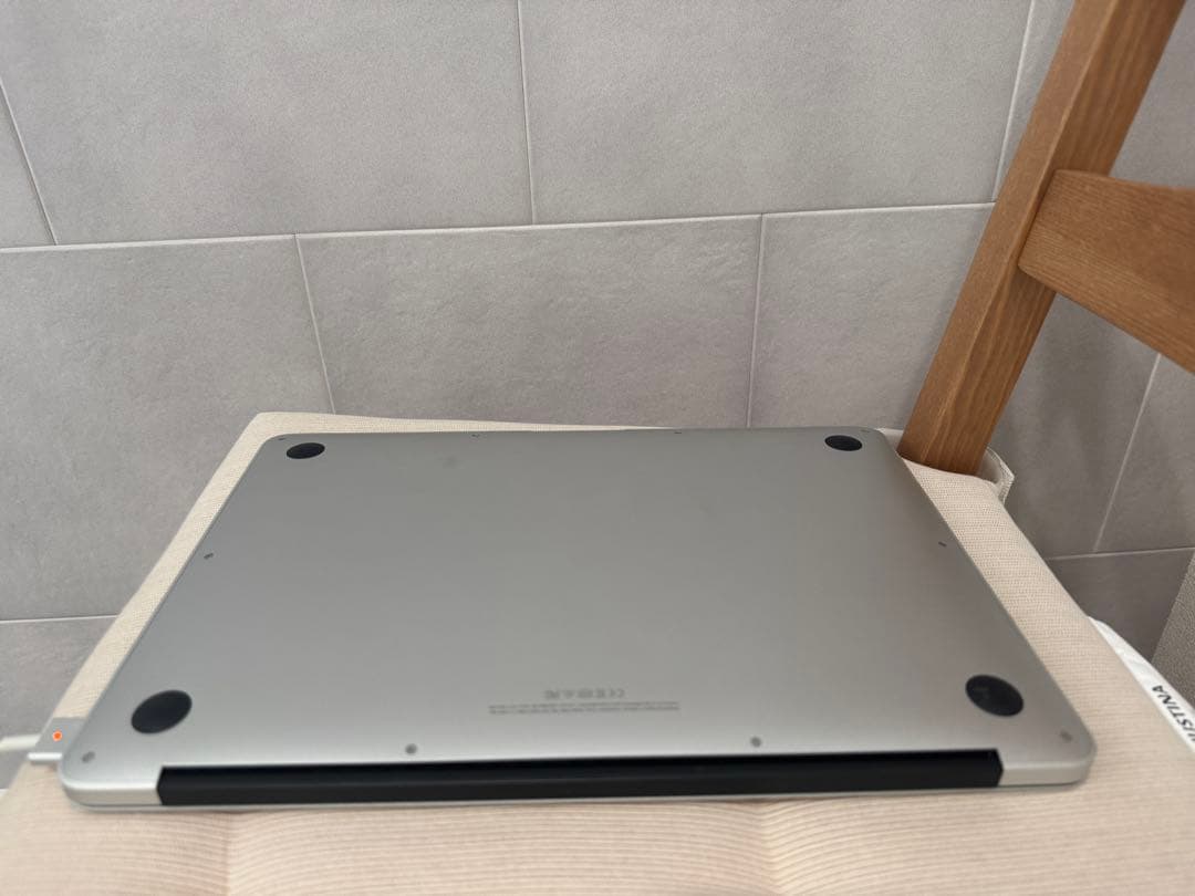 MacBook Air（13-inch, 2017） 箱無し