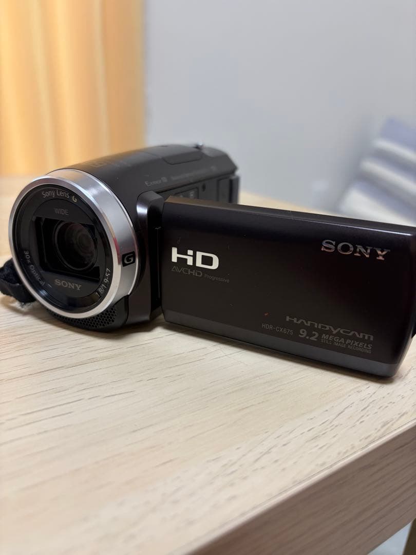 Sony HDR-CX675 三脚付き