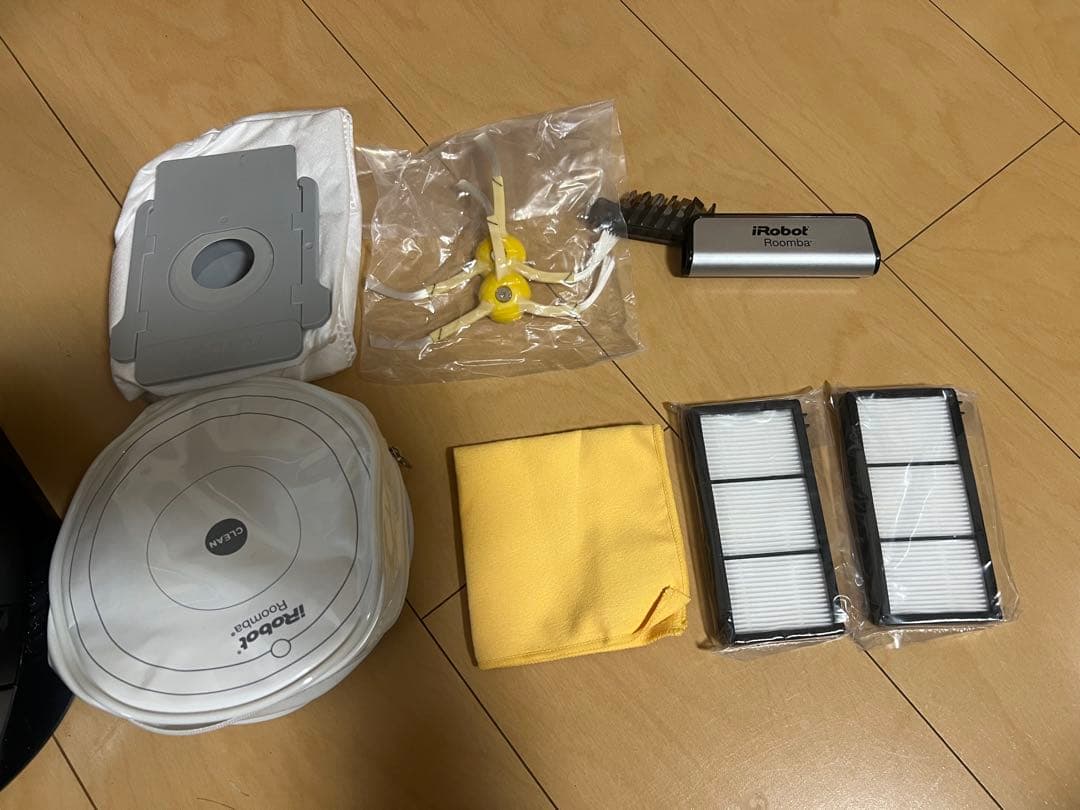 【長期保証26年11月迄】ルンバ i3+ クリーンベース付 使用期間1年・美品