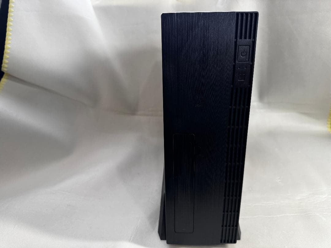 マイクロタワー型自作パソコン　第９世代Corei3　Windows11