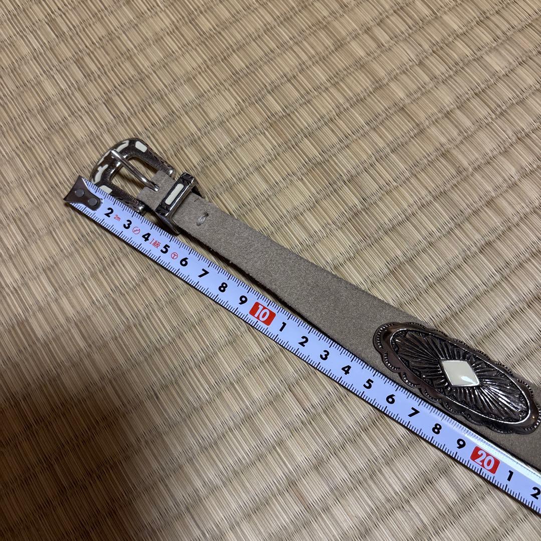 Puntovita 本革 コンチョベルト　グレージュ