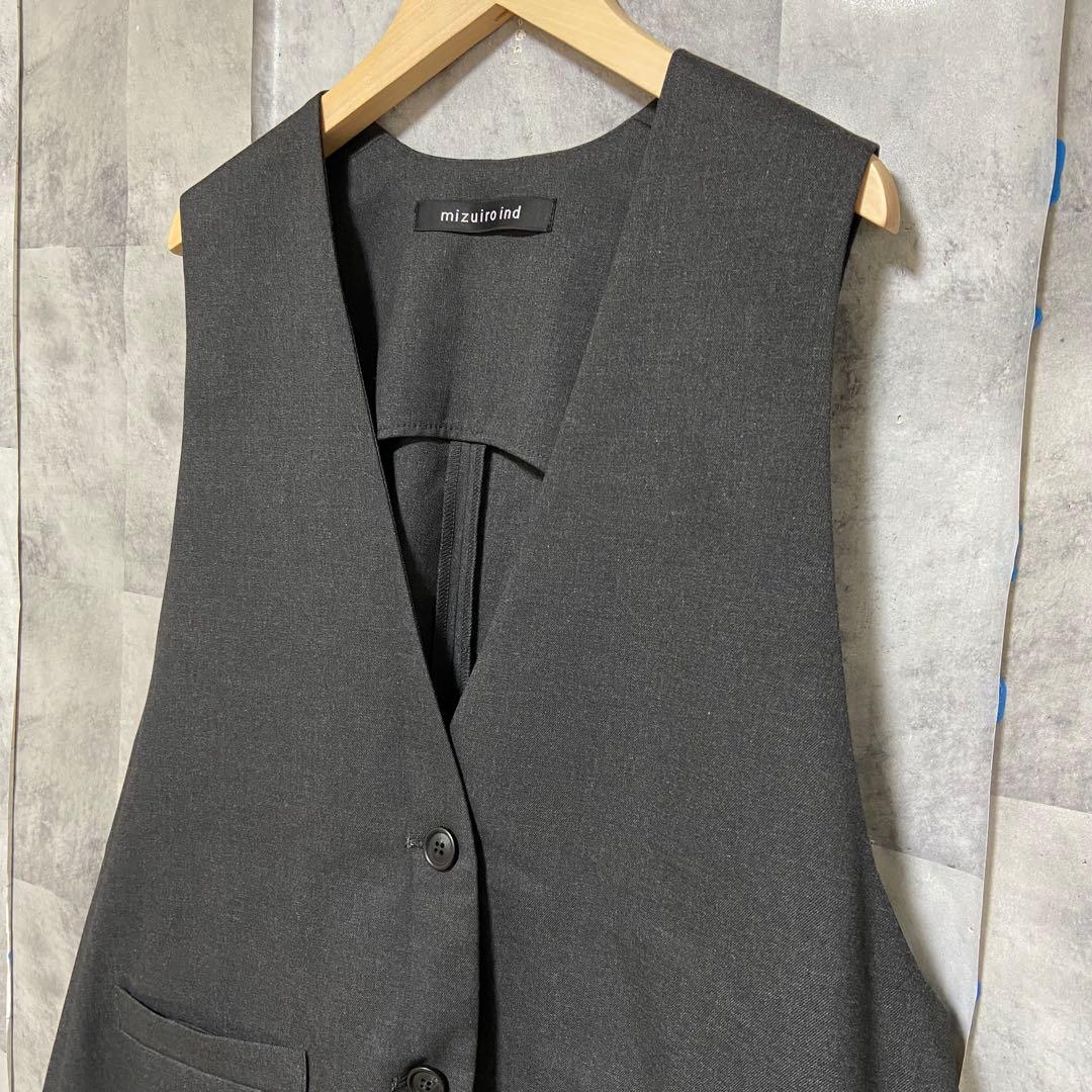 【mizuiroind】ディープVネックワイドベスト FREE チャコールグレー