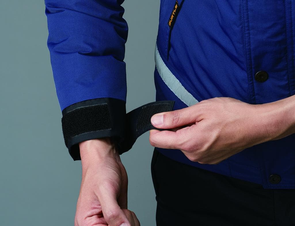 バートル　7610　防水防寒ジャケット　大型フード付　Lサイズ