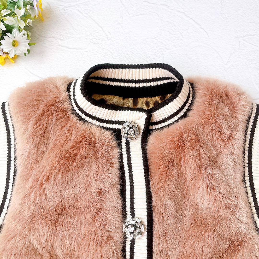 《美品》DOLCE&GABBANA ビジューボタン フェイクファー ベスト M