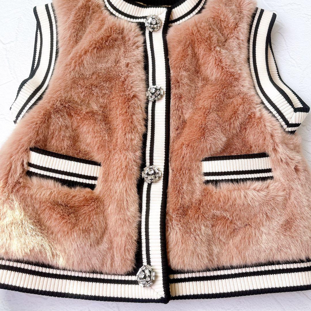 《美品》DOLCE&GABBANA ビジューボタン フェイクファー ベスト M