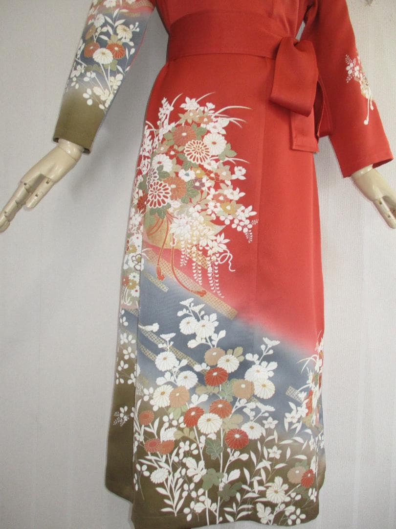 Ｍ～Ｌサイズ　訪問着からの着物リメイクドレスです　着丈１１９cm