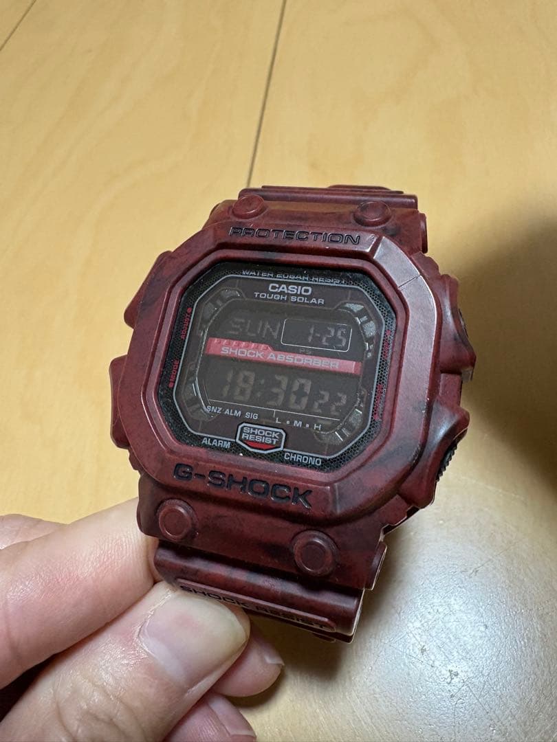 【廃盤品】CASIO G-SHOCK 電波 タフソーラー GX-56SL-4JF