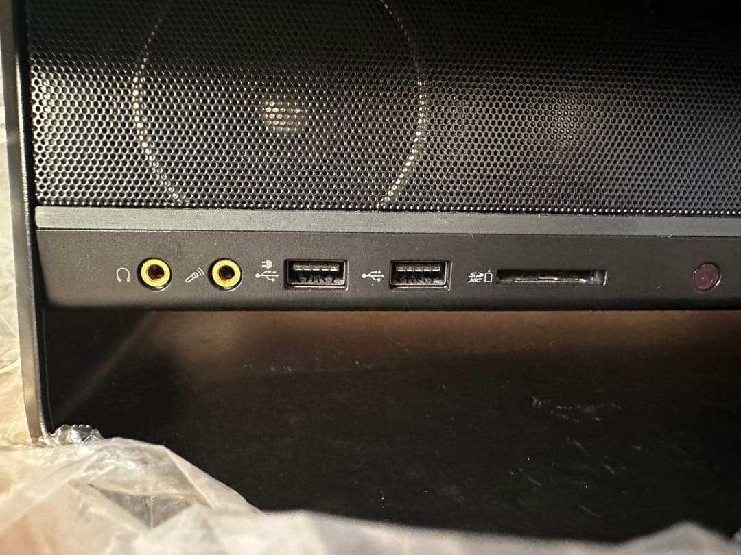 【美品ジャンク】27型ワイドデスクトップパソコン ESPRIMO FH90/A3