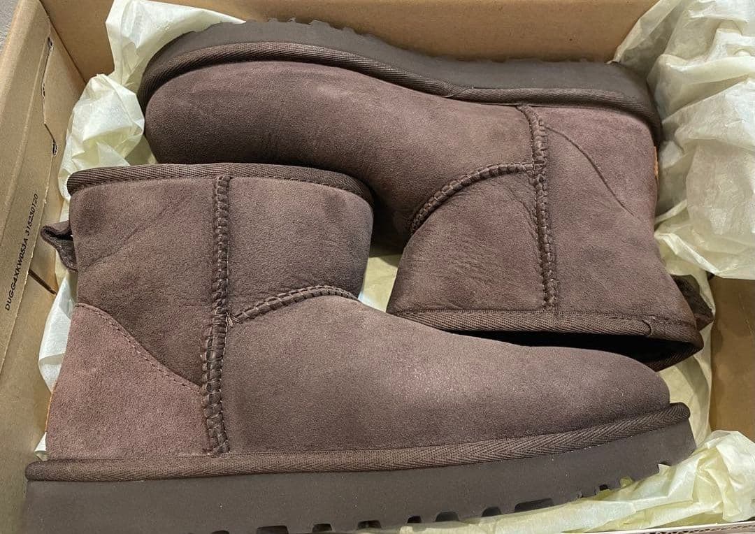 【極美品】UGG クラシックミニⅡ