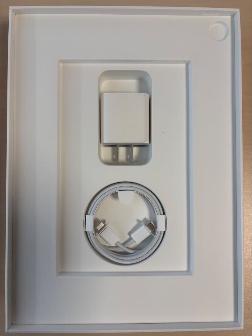 【美品・おまけ付き】Apple iPad Pro 11インチ セルラー 第1世代