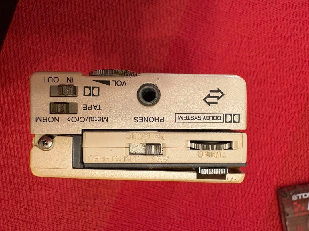 TOSHIBA Walky KT-AS10 状態が非常に悪いジャンク品。