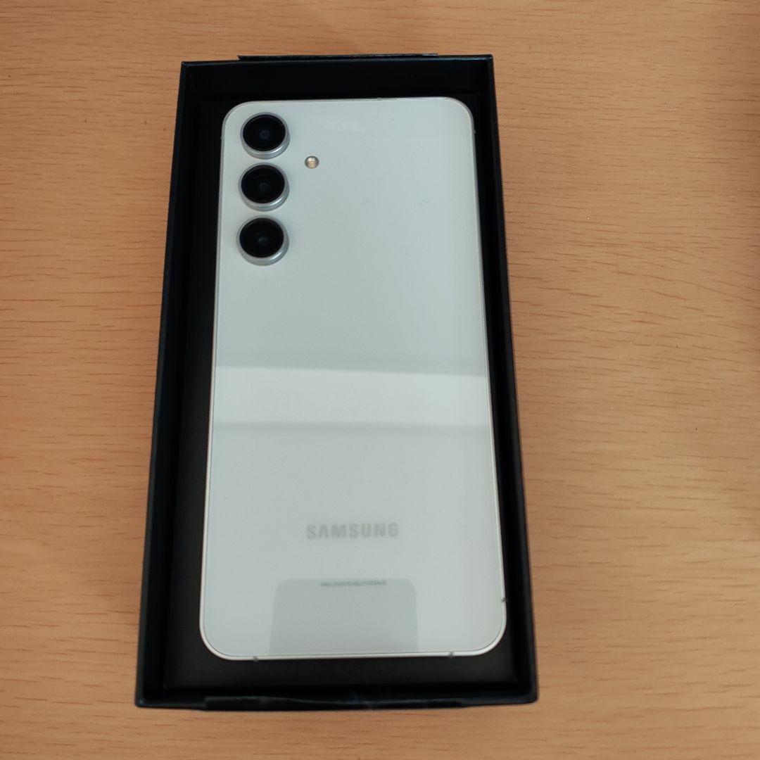 Samsung Galaxy S24 FE ホワイト 本体