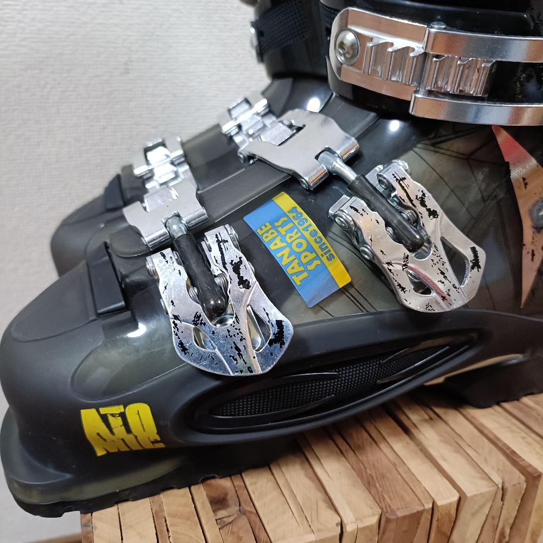 【使用2回】ATOMIC 26~26.5 スキーブーツ　説明書　付属品付き