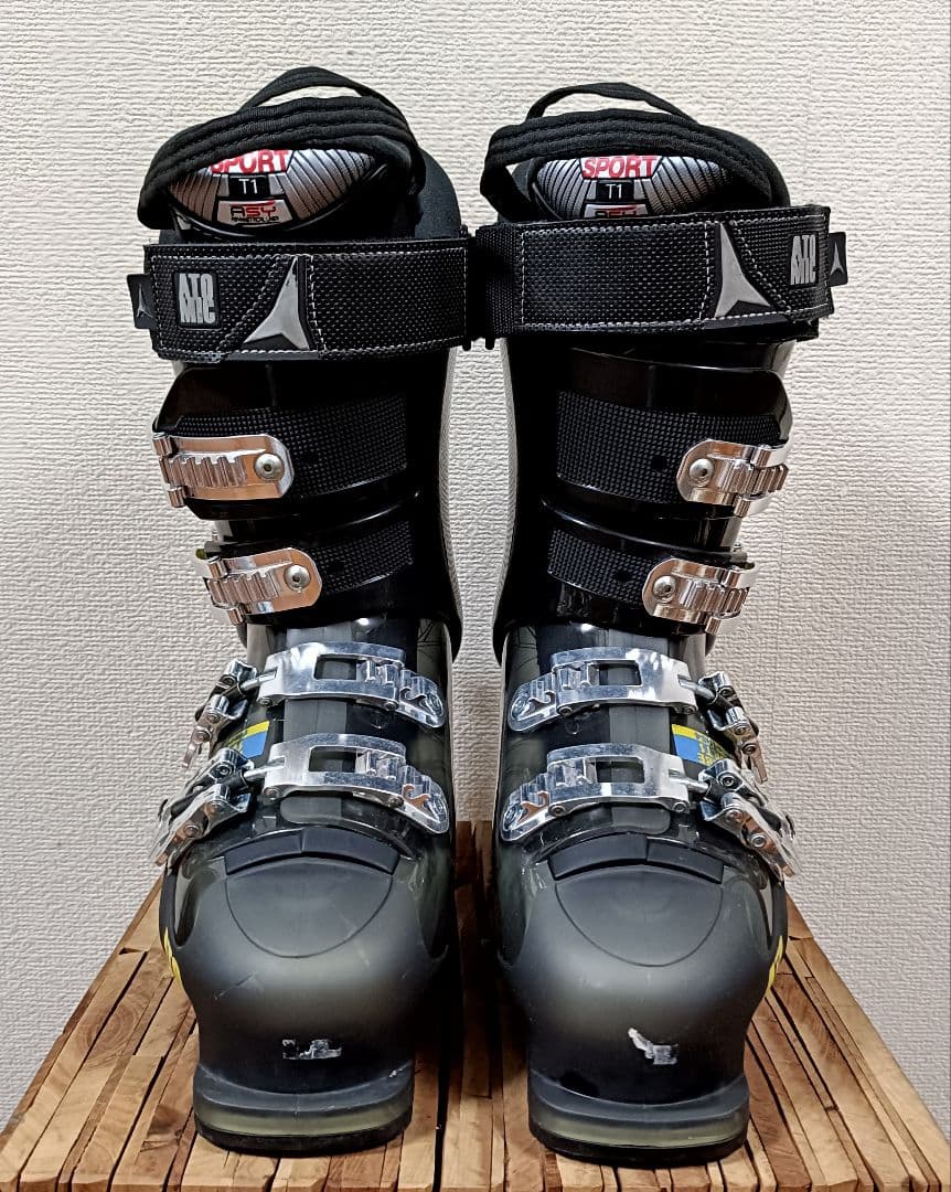 【使用2回】ATOMIC 26~26.5 スキーブーツ　説明書　付属品付き