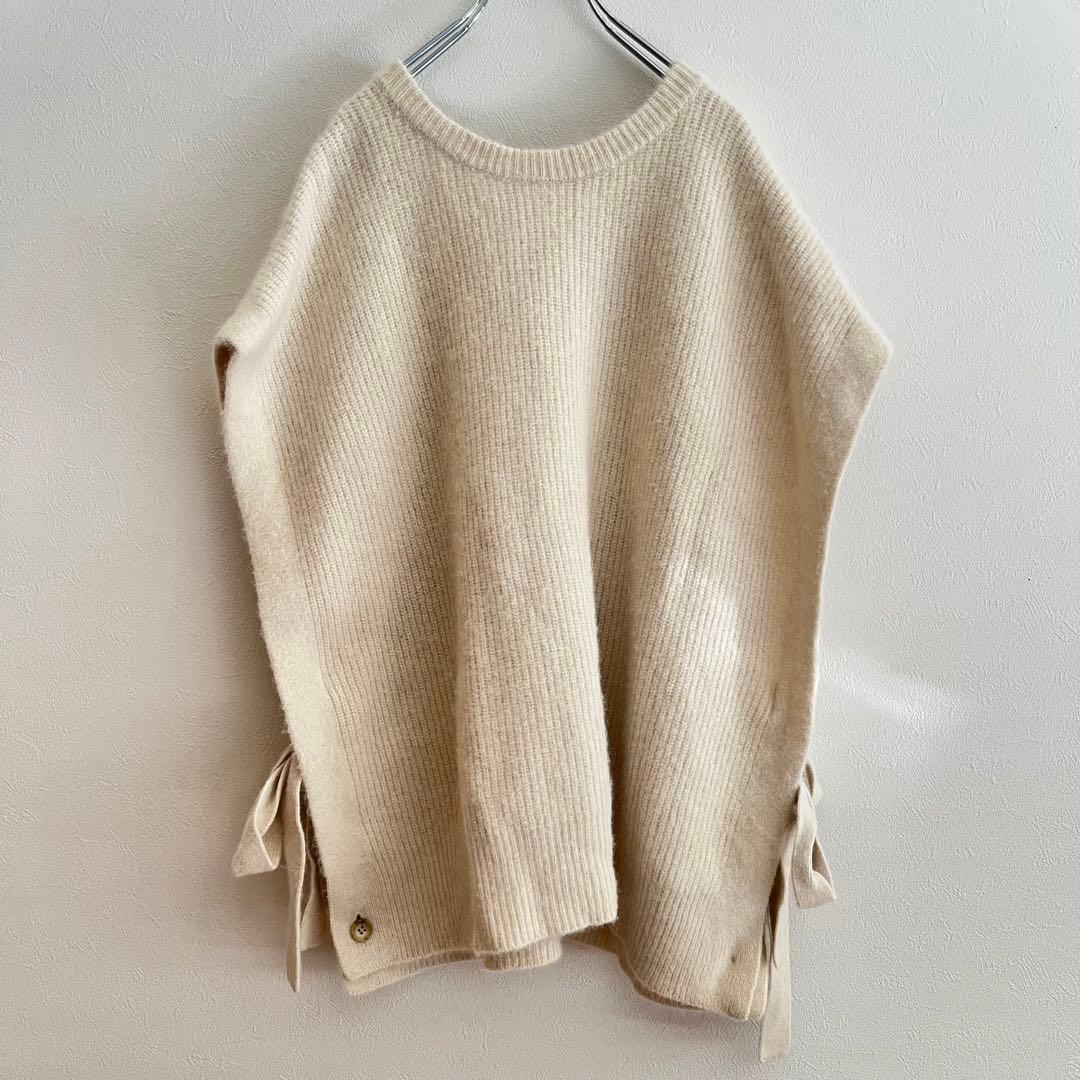 定価3.96万 ビアズリー ファーヤーンニットポンチョ アイボリー 上質ニット