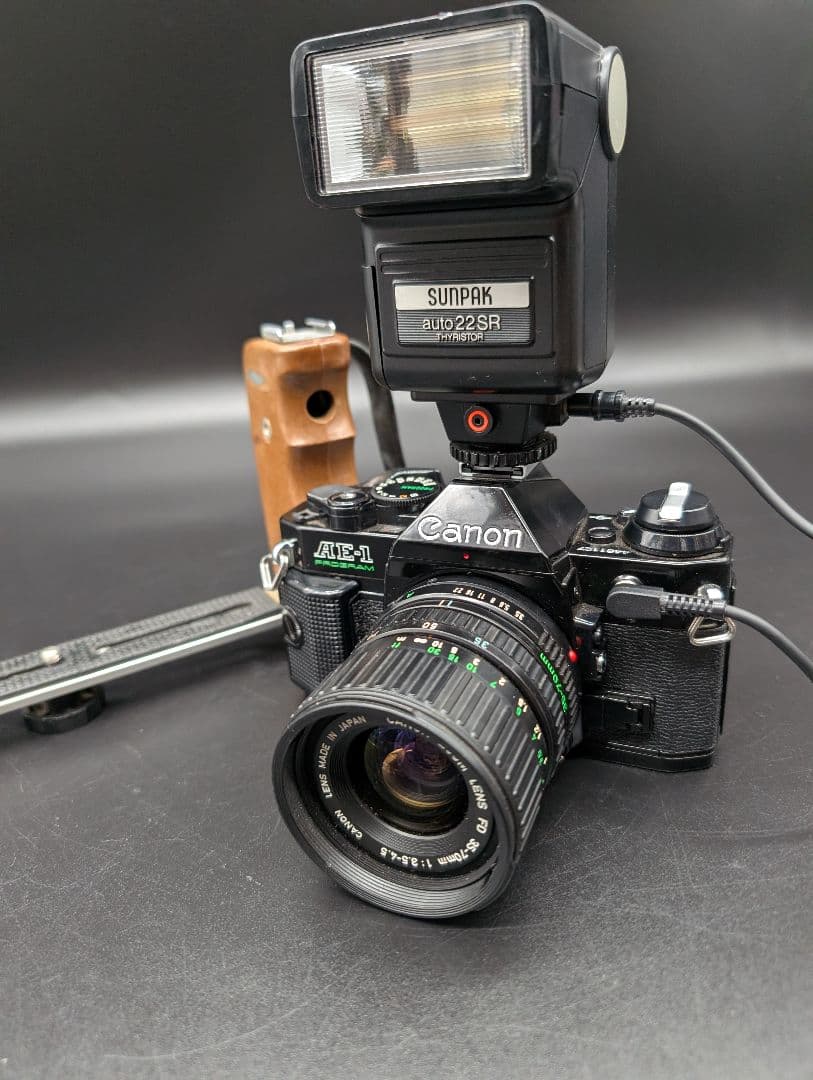 キヤノン Canon AE-1 PROGRAM ブラック 35-70mm