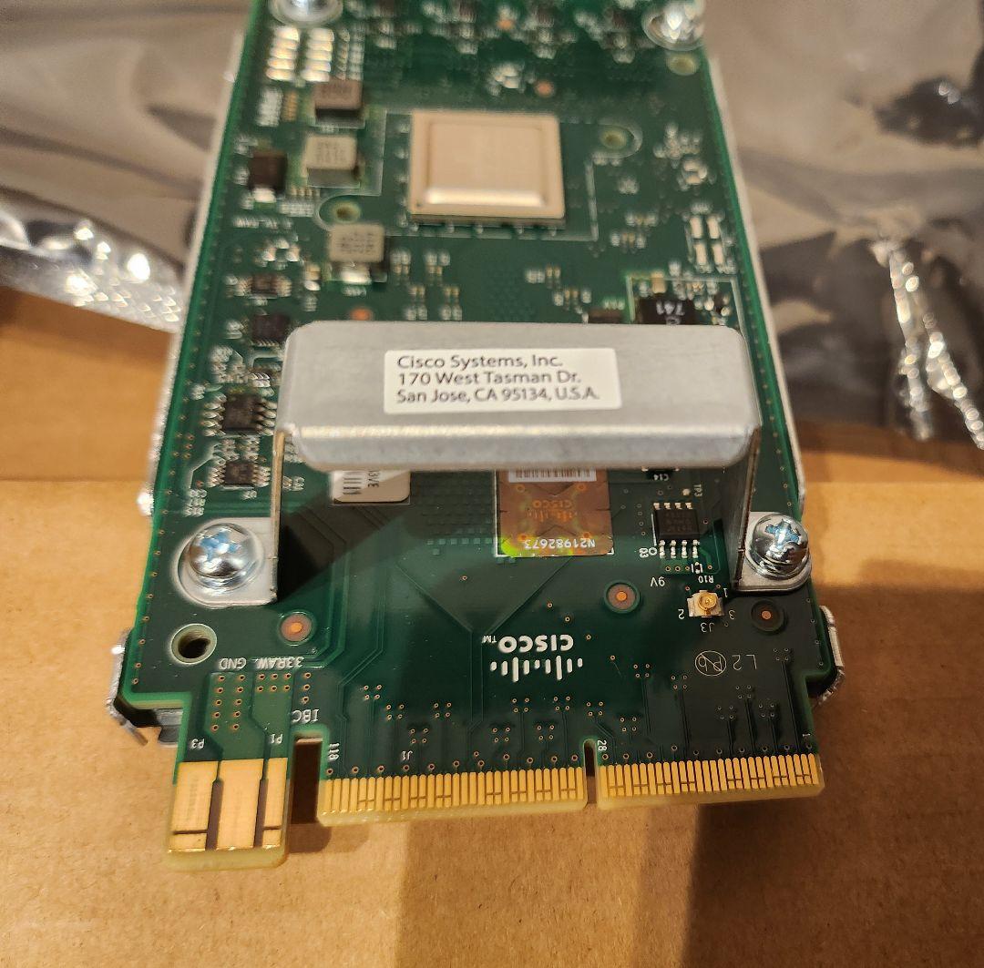 新品 Cisco C9300-NM-8X ネットワークモジュール