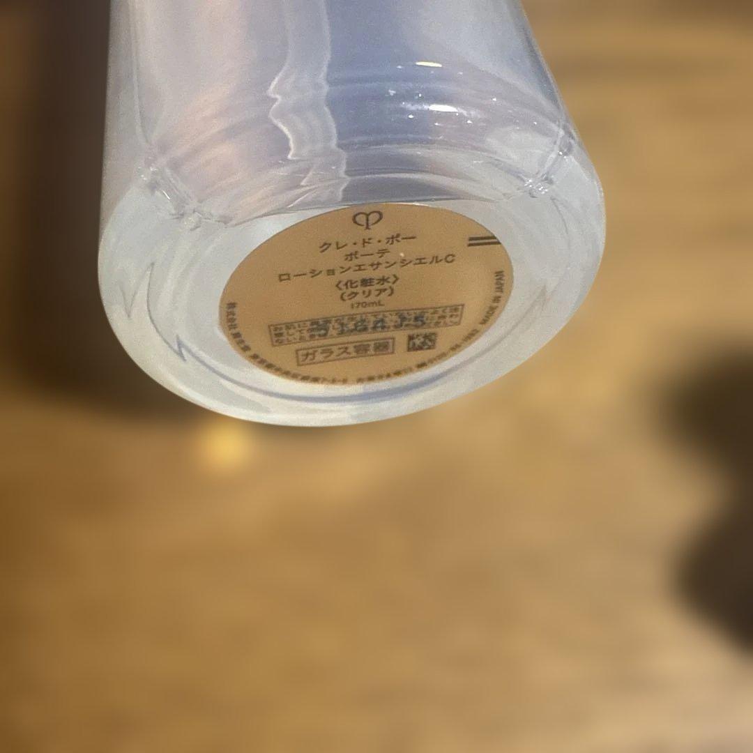 クレ・ド・ポー ローション エサンシエルC
