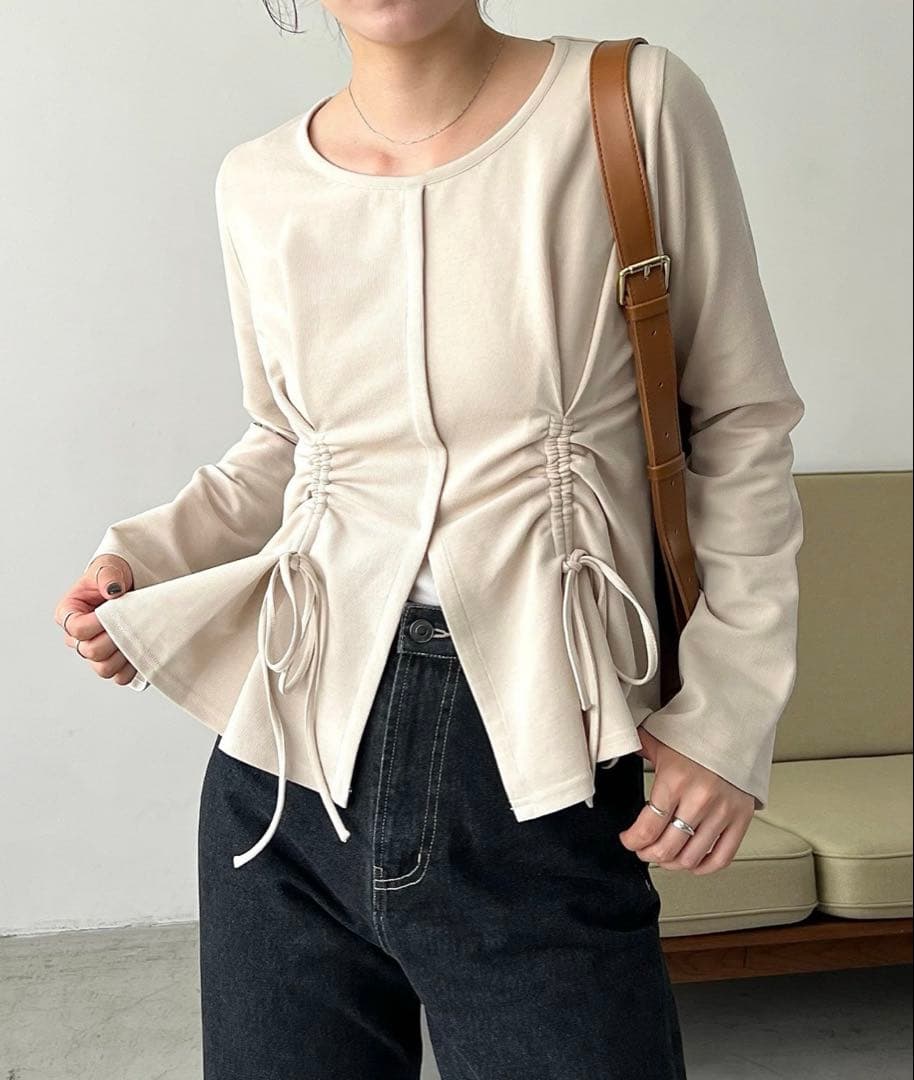 CAPRICIEUX LE'MAGE ドロストリブTシャツ