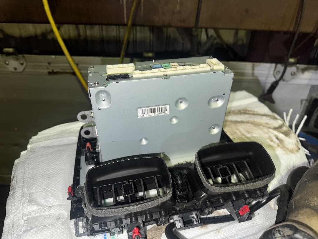 その他 Aqua 2022 modal