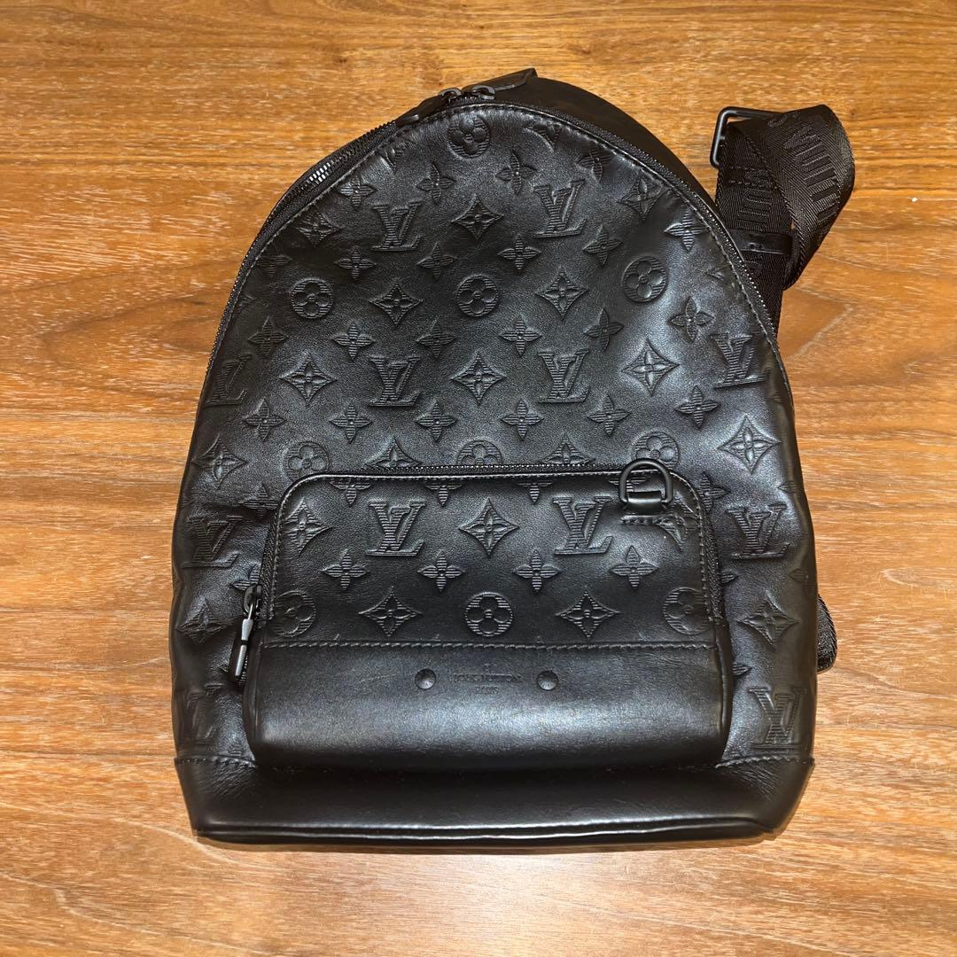 ルイ・ヴィトン モノグラム シャドウ レーサー スリングバッグ
