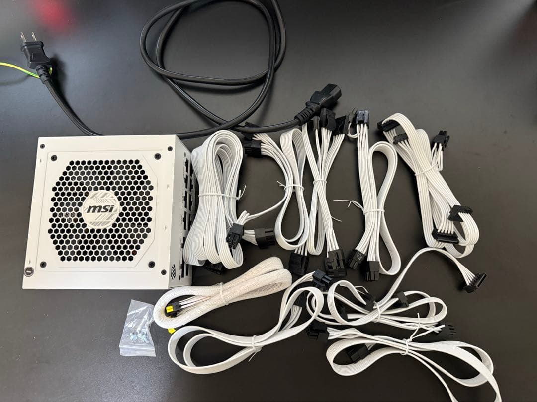 電源ユニット MSI MAG AB50GL PCIE5 WHITE 850W