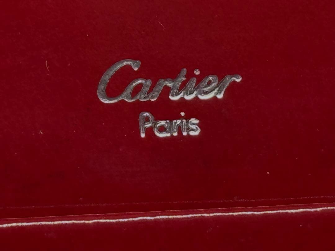 美品！カルティエ　ハッピーバースデー　ラウンドファスナー長財布　ボルドー
