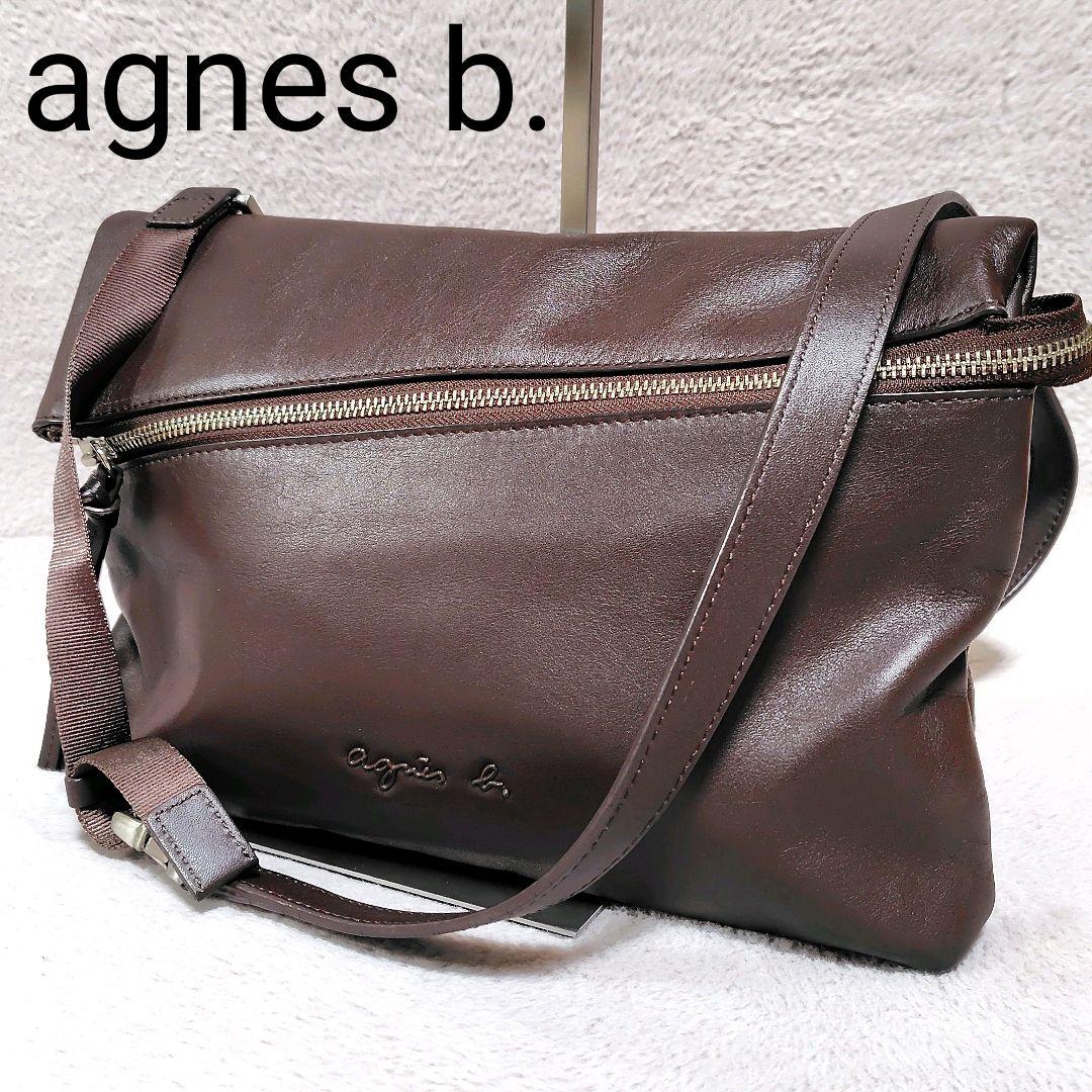 美品✨　アニエスベー　ショルダーバッグ　ブラウン　斜め掛け　ロゴ型押し　ジップ