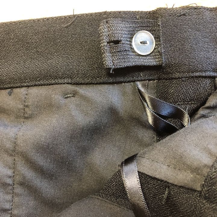 美品　フォーマル　ミチコロンドン　150　クリーニング　パイピング　男子　スーツ