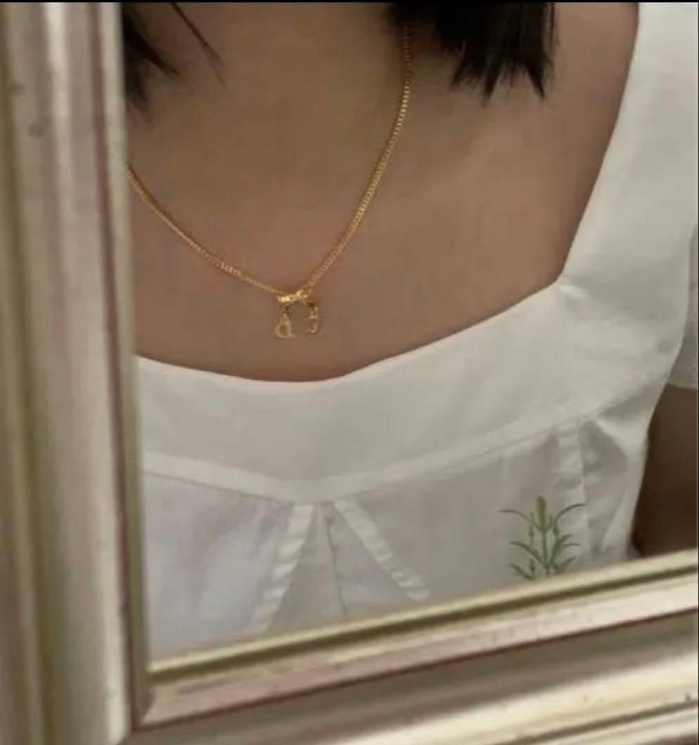 Dior クリスチャンディオールリボン ネックレス