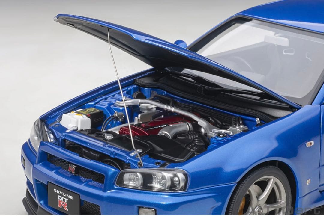 AUTOart 1/18日産 スカイラインGT-R （R34）Vスペック II